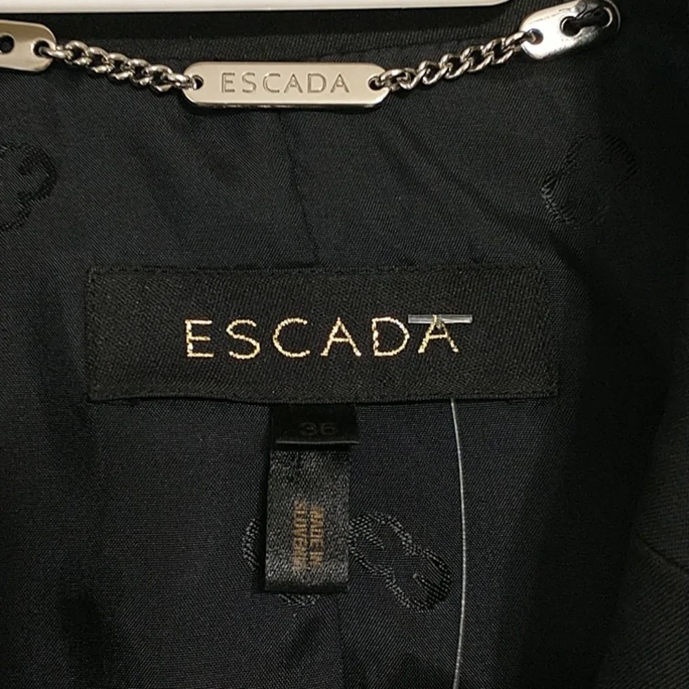 Escada jacket - Picture 3 of 7